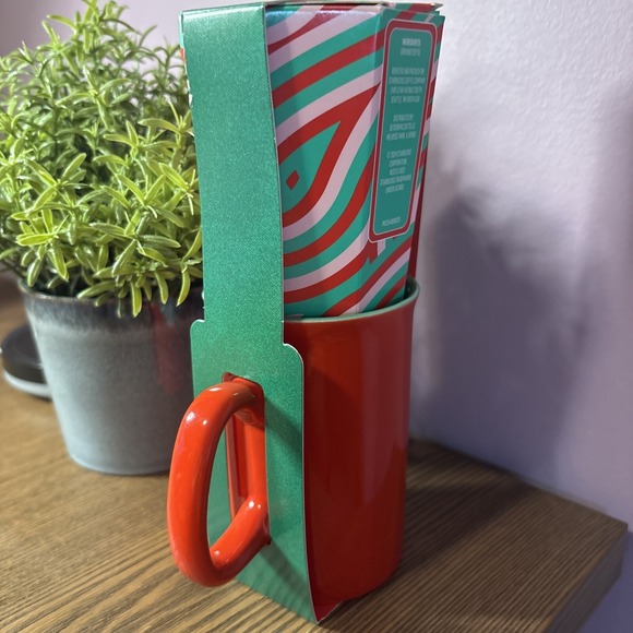 Starbucks Red Mug 16oz with Coffee Holiday Blend Gift 2024 LIMITED EDITION! NEW - Picture 9 of 12